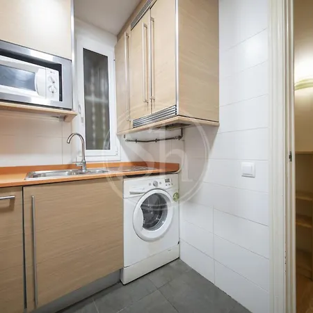 Lägenhet Poble Sec City Apartment